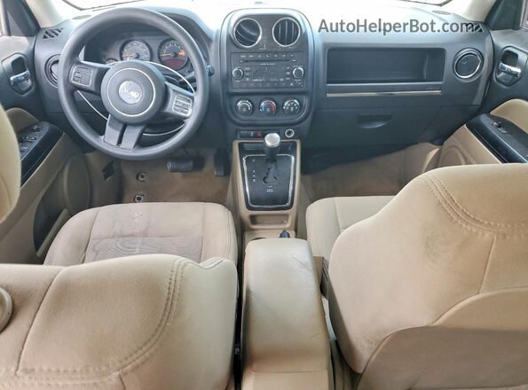 1C4NJPBA0HD149269 2017 JEEP PATRIOT Gray Առջևի վահանակի տեսք