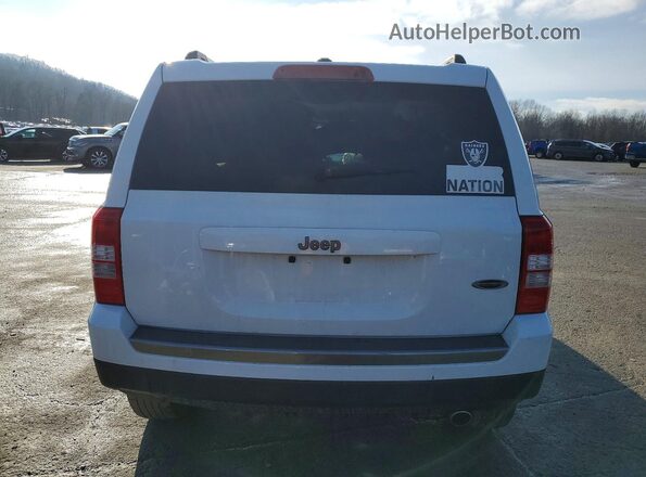 1C4NJPBA1HD158210 2017 JEEP PATRIOT White უკანა ხედი
