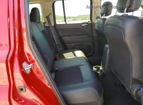 1C4NJPBA2GD699247 2016 JEEP PATRIOT Red Հետևի նստատեղերի տեսք