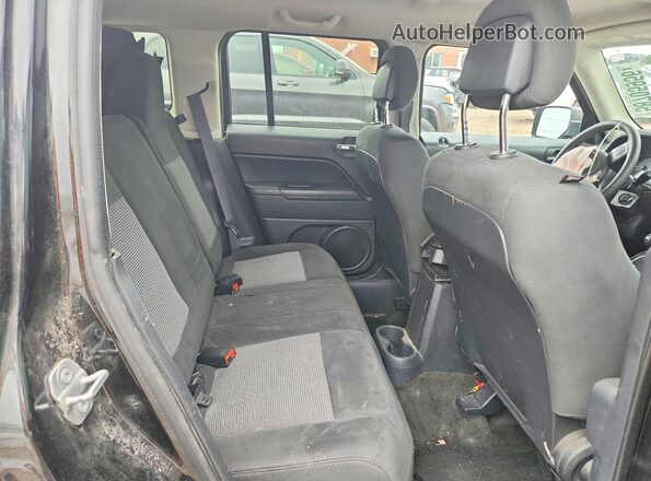 1C4NJPBA2HD131291 2017 JEEP PATRIOT Black Հետևի նստատեղերի տեսք