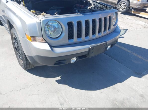 1C4NJPBA2HD209973 2017 JEEP PATRIOT Gray Դիմացի տեսք