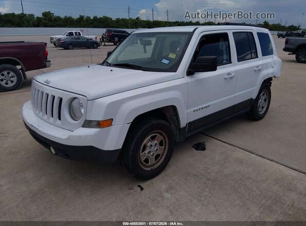 1C4NJPBA3HD116394 2017 JEEP PATRIOT White Front left
