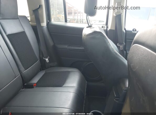 1C4NJPBA4HD201762 2017 JEEP PATRIOT Black VIN կոդի պիտակի տեսք