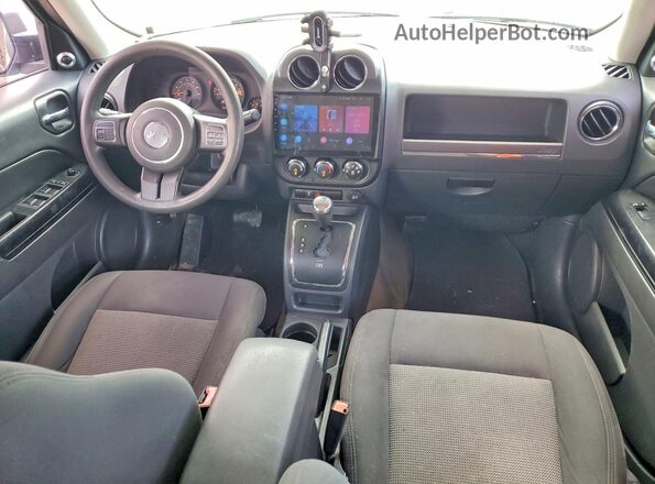 1C4NJPBA6HD146022 2017 JEEP PATRIOT Black Dashboard view
