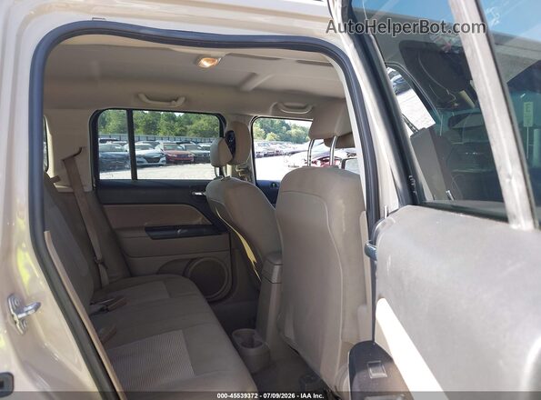 1C4NJPBA7HD199392 2017 JEEP PATRIOT Tan VIN կոդի պիտակի տեսք
