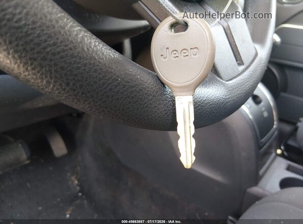 1C4NJPBA9GD589389 2016 JEEP PATRIOT Черный Вид панели приборов