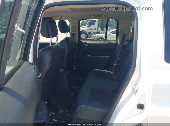 1C4NJPBA9GD738352 2016 JEEP PATRIOT White Vista de la etiqueta del VIN