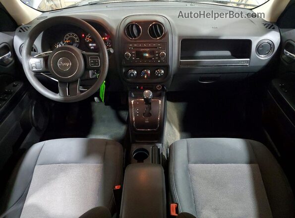 1C4NJPBAXGD537530 2016 JEEP PATRIOT Gray Vista del salpicadero