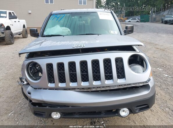 1C4NJPBB0HD166596 2017 JEEP PATRIOT Pewter Vista del cuadro de instrumentos