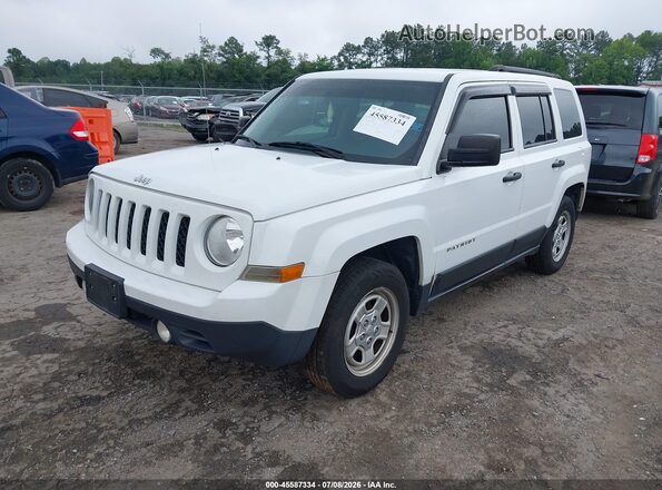 1C4NJPBB3GD721166 2016 JEEP PATRIOT White Front left