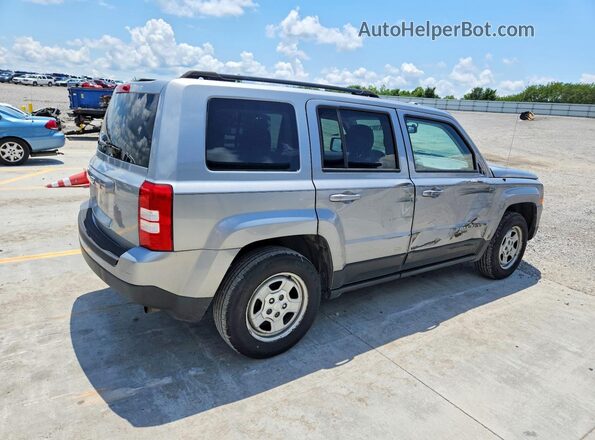 1C4NJPBB3GD738596 2016 JEEP PATRIOT Silver Հետևի աջ
