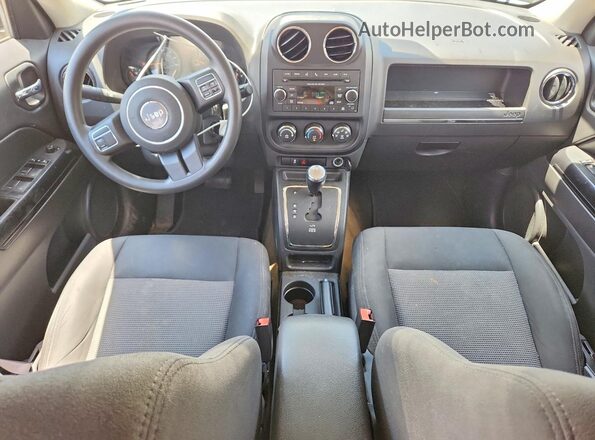 1C4NJPBB3GD738596 2016 JEEP PATRIOT Silver Առջևի վահանակի տեսք