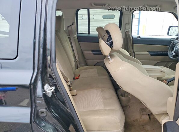 1C4NJPBB5GD604365 2016 JEEP PATRIOT Black უკანა სავარძლების ხედი