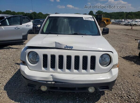 1C4NJPBB6GD770622 2016 JEEP PATRIOT White Front view