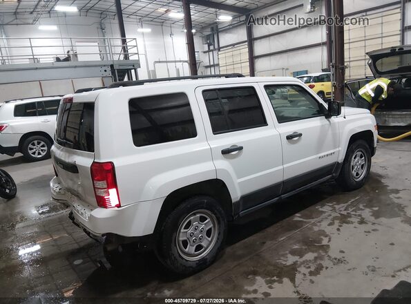 1C4NJPBB6GD804056 2016 JEEP PATRIOT White Հետևի աջ