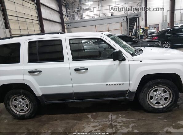 1C4NJPBB6GD804056 2016 JEEP PATRIOT White Սալոնի հետևի տեսք