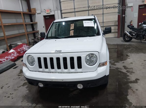 1C4NJPBB6GD804056 2016 JEEP PATRIOT White Սարքավորումների վահանակի տեսք