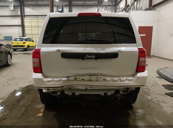 1C4NJPBB6GD804056 2016 JEEP PATRIOT White 