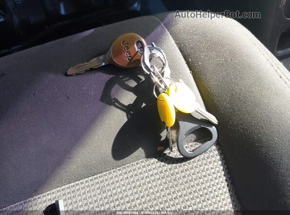1C4NJPBB8GD554724 2016 JEEP PATRIOT Gray Vista del salpicadero