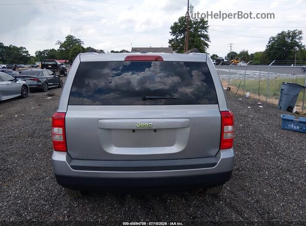 1C4NJPBB8GD649574 2016 JEEP PATRIOT Silver 