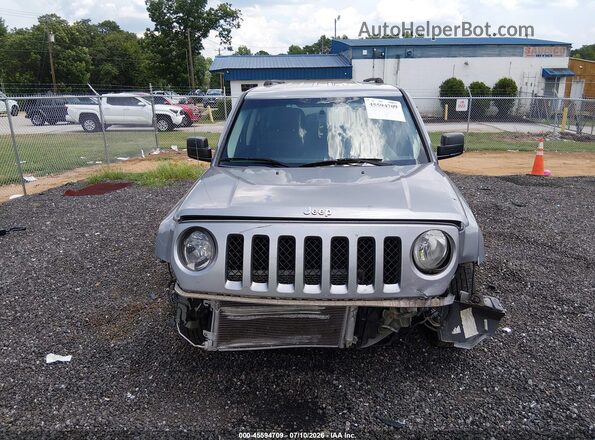1C4NJPBB8GD649574 2016 JEEP PATRIOT Silver Vista del cuadro de instrumentos