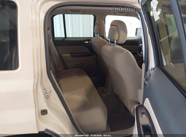 1C4NJPBB9GD760540 2016 JEEP PATRIOT Brown VIN sticker view