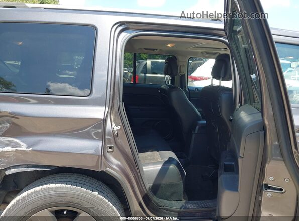 1C4NJPBBXGD747781 2016 JEEP PATRIOT Gray VIN კოდის სტიკერის ხედი