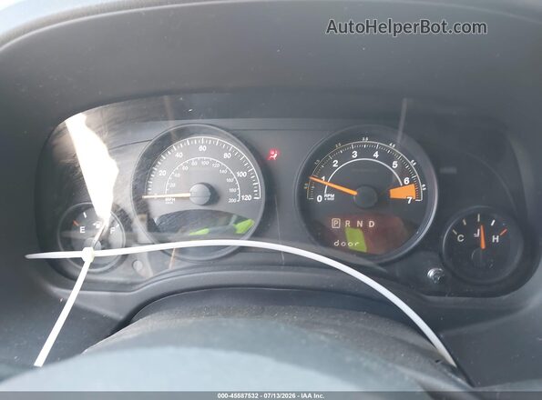 1C4NJPFA4GD574731 2016 JEEP PATRIOT Dark Blue Widok tylnych siedzeń