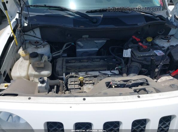 1C4NJPFA6GD584094 2016 JEEP PATRIOT White Вид ззаду