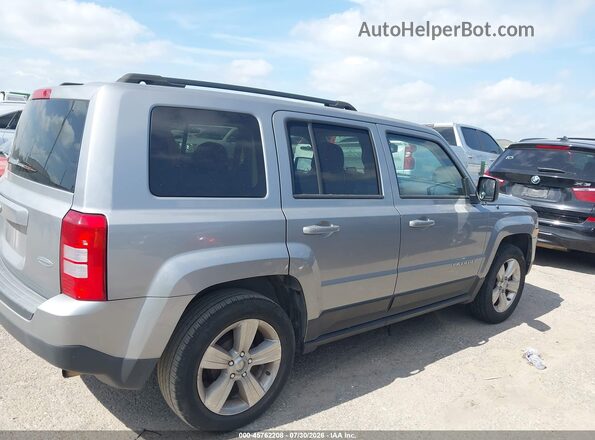 1C4NJPFA9HD150141 2017 JEEP PATRIOT Silver Սալոնի հետևի տեսք