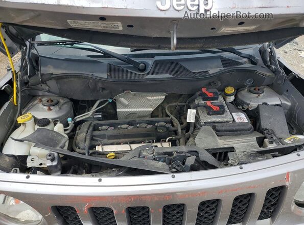 1C4NJPFAXGD628565 2016 JEEP PATRIOT Gray უკანა სალონის ხედი