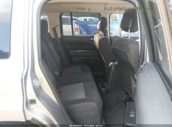 1C4NJPFB1GD543591 2016 JEEP PATRIOT Silver VIN sticker view