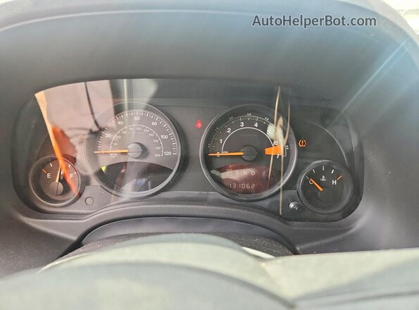 1C4NJPFB7GD775077 2016 JEEP PATRIOT Gray ხელსაწყოთა პანელის ხედი