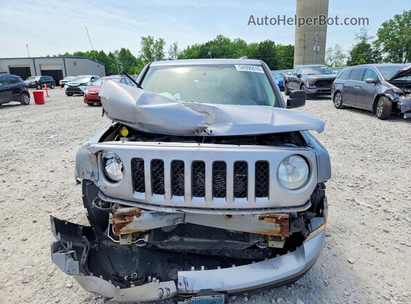 1C4NJRAB8GD625935 2016 JEEP PATRIOT Серебряный Вид спереди