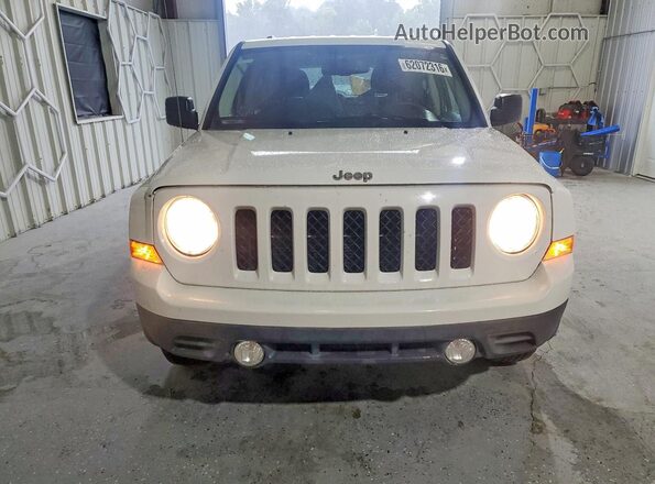 1C4NJRBB1GD714891 2016 JEEP PATRIOT White Front view