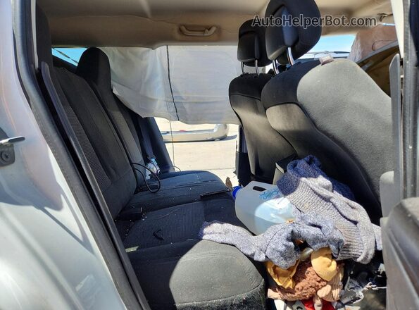 1C4NJRBB1HD138950 2017 JEEP PATRIOT White Widok wnętrza z tyłu