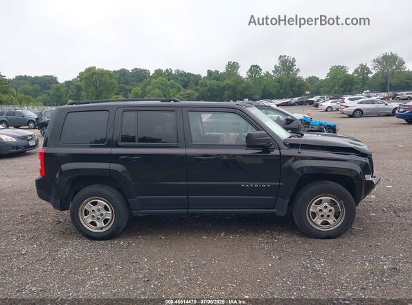 1C4NJRBB3GD632290 2016 JEEP PATRIOT Black Вид задньої частини салону