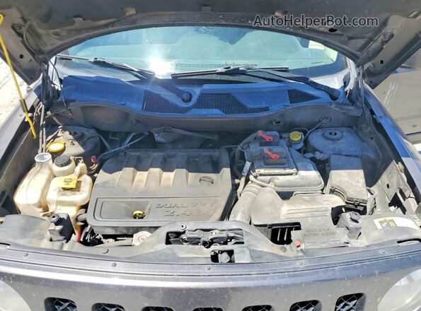 1C4NJRBB4GD512305 2016 JEEP PATRIOT Gray Rear interior view