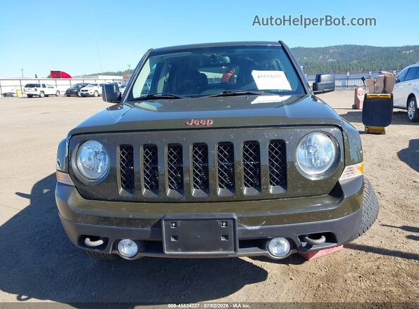 1C4NJRBB5HD164953 2017 JEEP PATRIOT Зеленый Вид щитка приборов