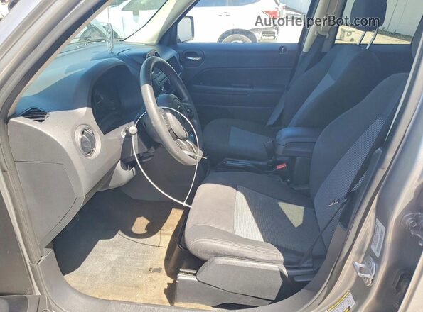1C4NJRBB6GD741634 2016 JEEP PATRIOT Silver წინა სალონის ხედი