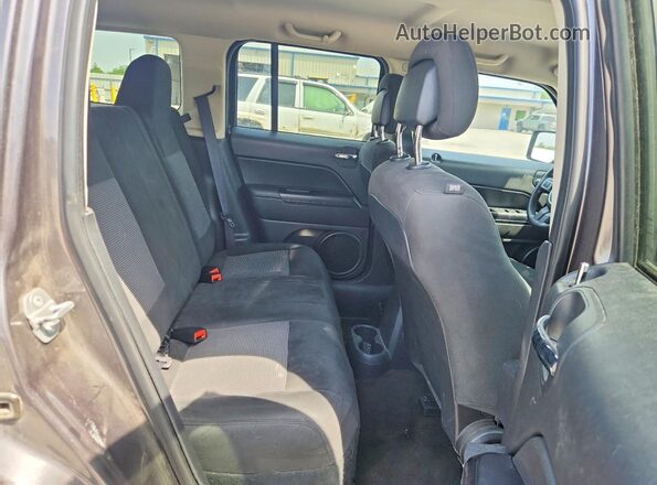 1C4NJRBB7GD549882 2016 JEEP PATRIOT Gray Հետևի նստատեղերի տեսք