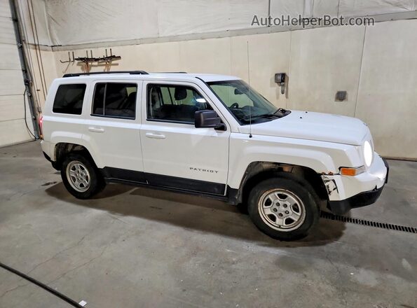 1C4NJRBB8GD684787 2016 JEEP PATRIOT White Front right