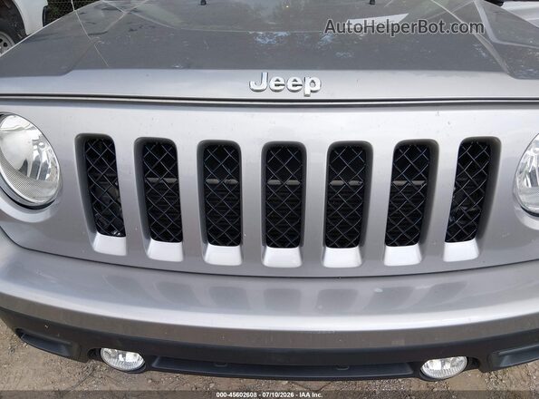 1C4NJRBBXGD556809 2016 JEEP PATRIOT Silver Front view