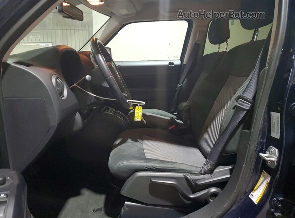 1C4NJRFB1GD596352 2016 JEEP PATRIOT Blue წინა სალონის ხედი