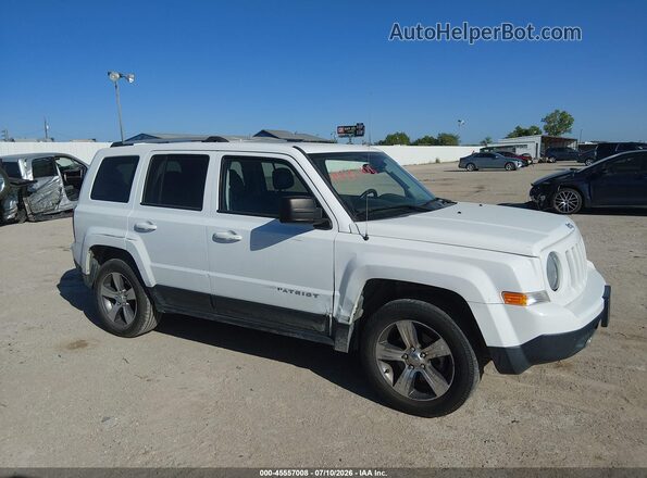 1C4NJRFB1GD695897 2016 JEEP PATRIOT Белый Вид спереди