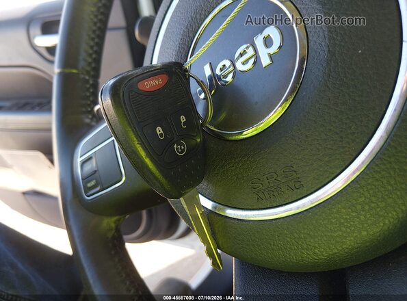 1C4NJRFB1GD695897 2016 JEEP PATRIOT Белый Вид панели приборов