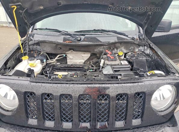1C4NJRFB2GD546138 2016 JEEP PATRIOT Black Вид підкапотного простору