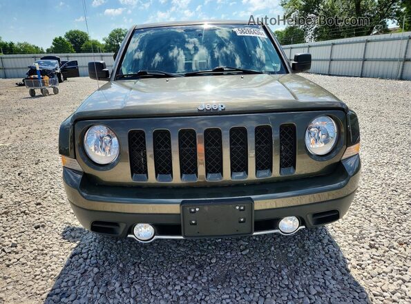 1C4NJRFB2GD572254 2016 JEEP PATRIOT Green Front view