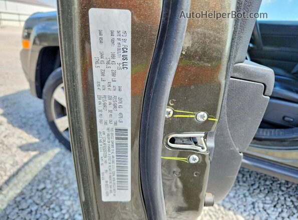 1C4NJRFB2GD572254 2016 JEEP PATRIOT Green Engine compartment view