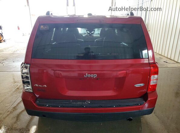 1C4NJRFB2GD697206 2016 JEEP PATRIOT Maroon Вид ззаду